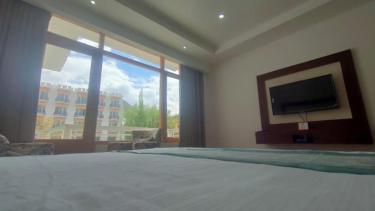 Lha-Zes Hotel Leh Eksteriør billede