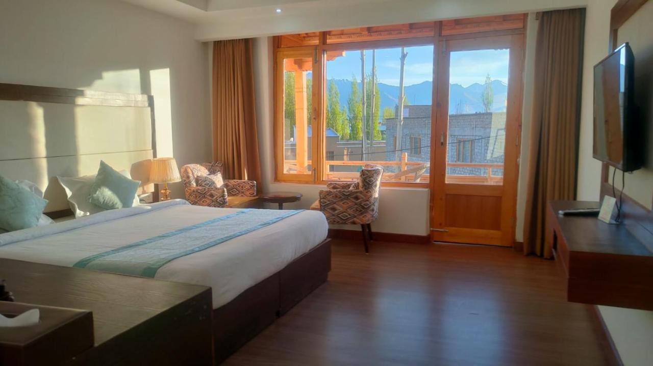 Lha-Zes Hotel Leh Eksteriør billede
